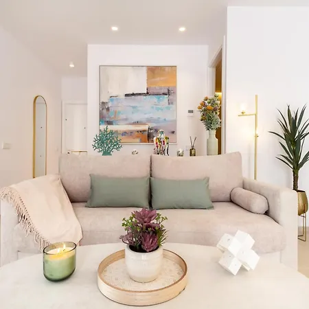 Banus - Playas Del Duque Beachside Complex Марбелья