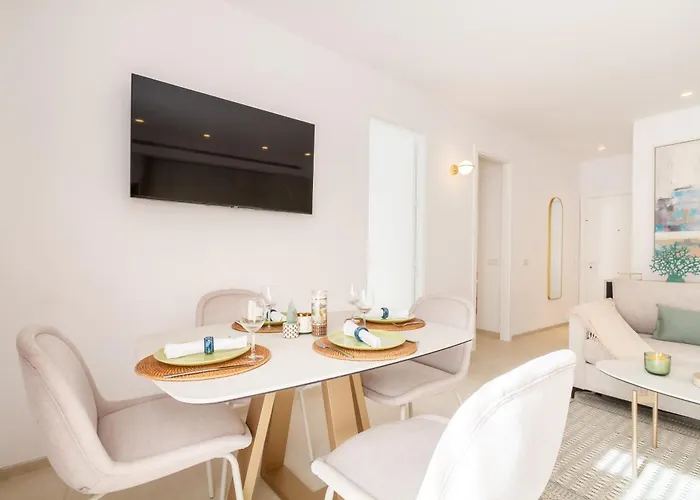 شقة Banus - Playas Del Duque Beachside Complex